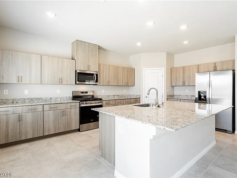 8976 Pacific Mist St — Photo 2