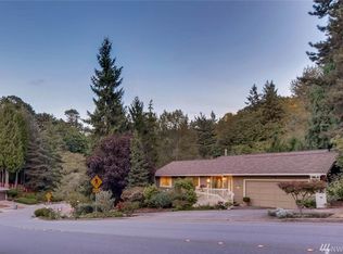 5270 Highland Dr, Bellevue, WA 98006