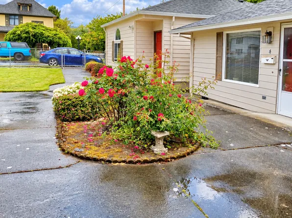 Bortolazzo 1802 & 1804, 1802 C St APT 1, Washougal, WA 98671