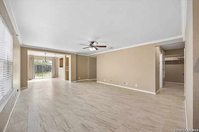 3 bed, 2.0 bath, 1350 sqft, $1,700 — Photo 2