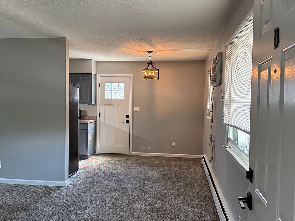 1st image of 1622 Bryan St #D