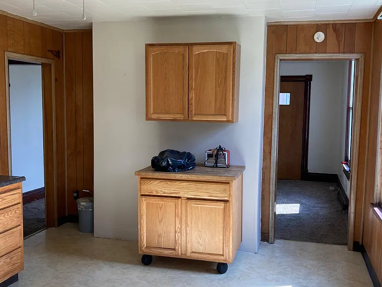 101 E Sharp St — Photo 3