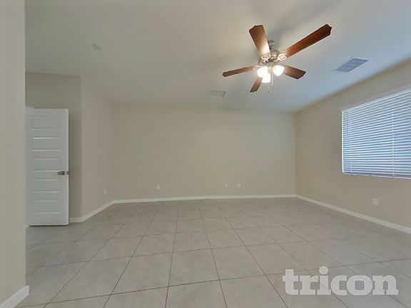 2nd image of 1314 N Parkcrest