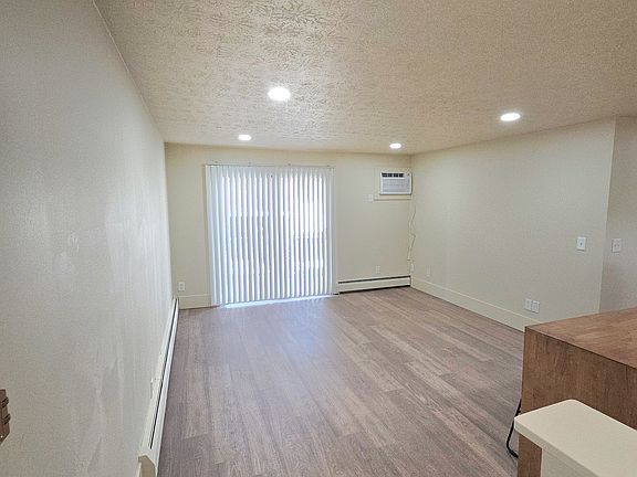 4th image of 3624 Westwood Northern Blvd