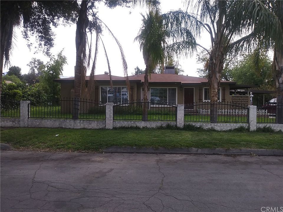 1st image of 2437 Leroy St