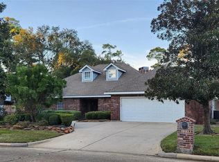 104 April Wind Dr S, Montgomery, TX 77356