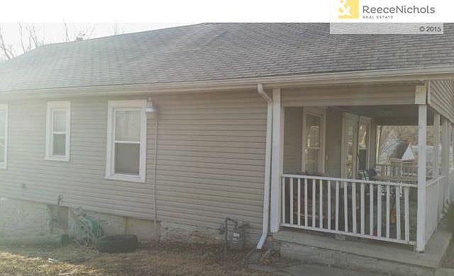 2nd image of 5903 Jackson Ave