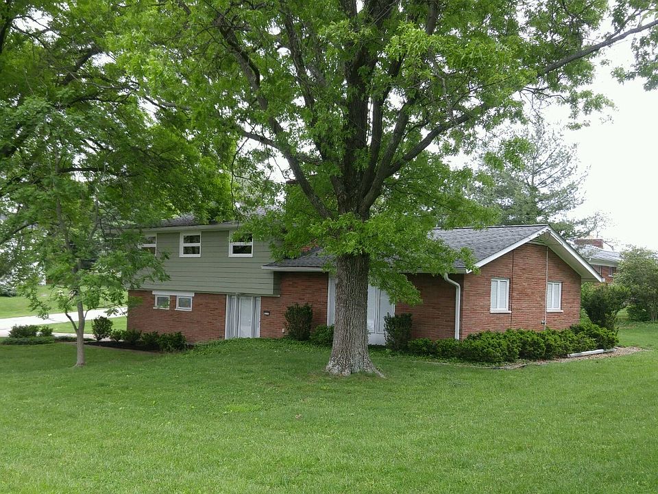 1st image of 553 Beechtree Dr