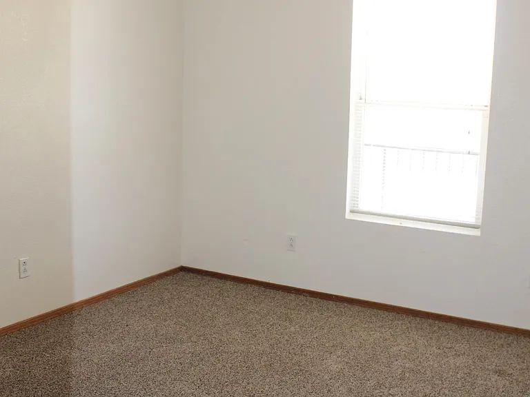 2125 S Espina St #7 — Photo 9