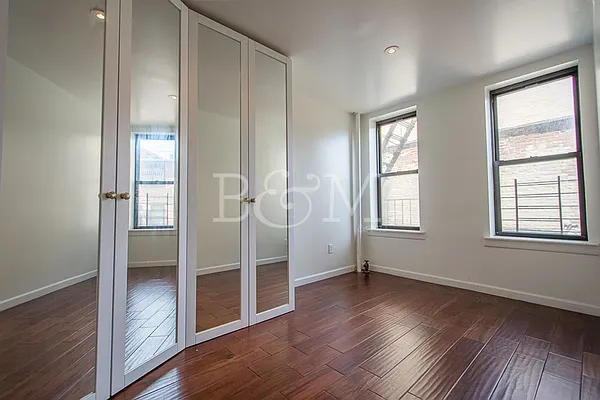 Rented by Brick&Mortar | media 4