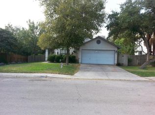 6370 Maverick Trail Dr, San Antonio, TX 78240