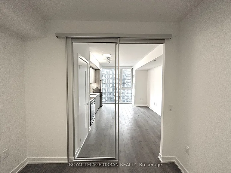 357 King St W #2306 — Photo 12