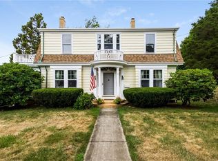 71 Highland Rd, Tiverton, RI 02878