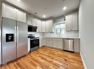11 Russell St #2F, Staten Island, NY 10308