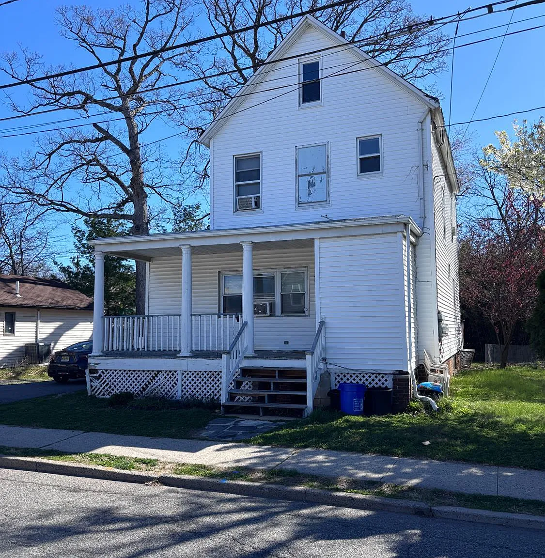 2 bed, 1.0 bath, $1,900 — Photo 1
