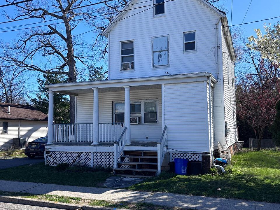 1st image of 211 S 11th Ave #2