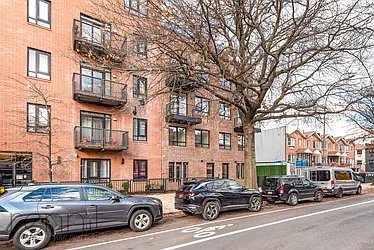 Rented by Rennit Inc.