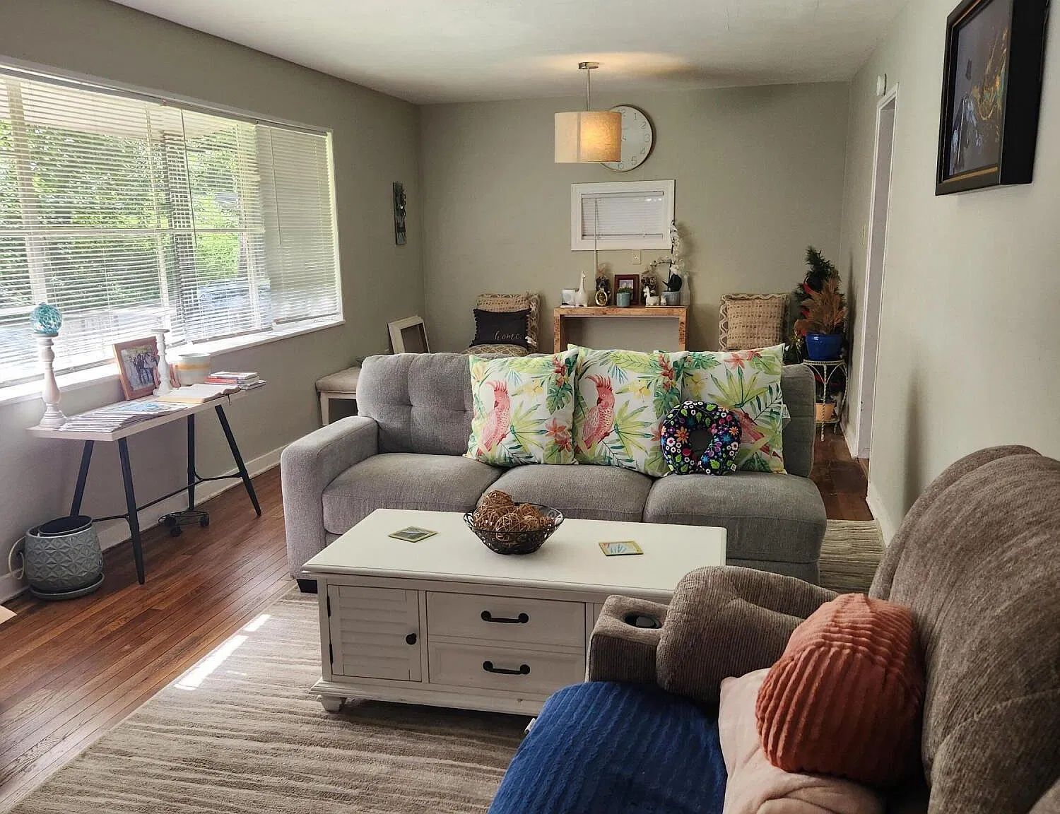 3 bed, 1.5 bath, 1548 sqft, $1,095 — Photo 3