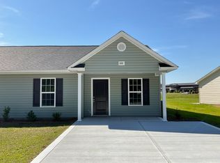 114 Pinecrest Cir W #B, Lumberton, NC 28360