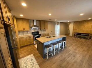 1432 SW Arlington Rd, Mayo, FL 32066