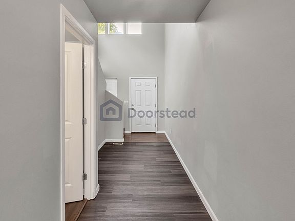 5th image of 17903 14th Avenue Ct E