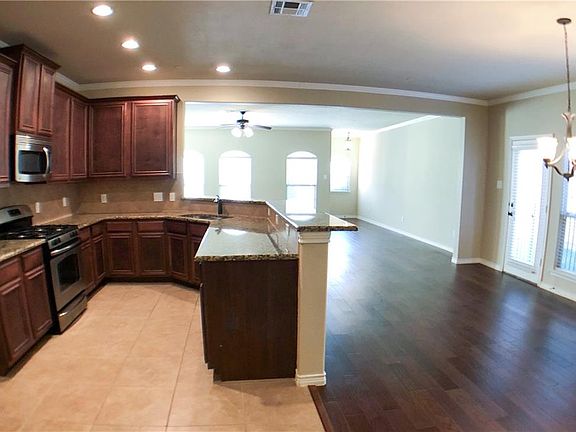 5th image of 8608 Pilar Way