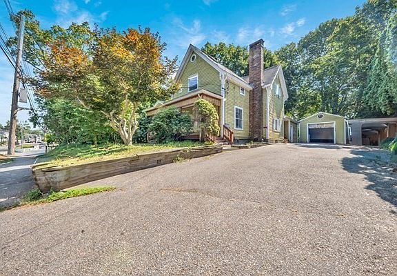 2nd image of 56 Park St