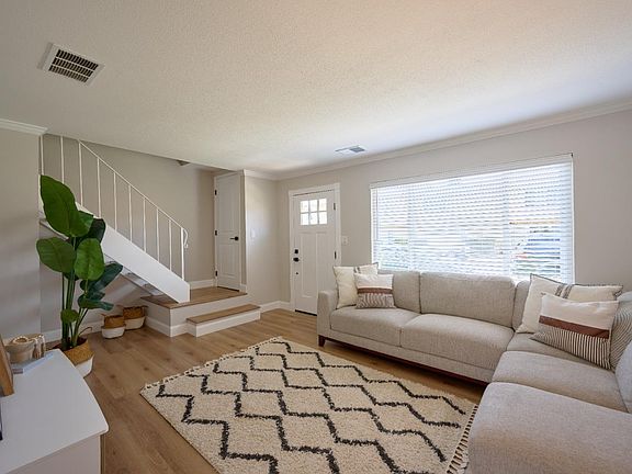4th image of 5476 Don Juan Cir
