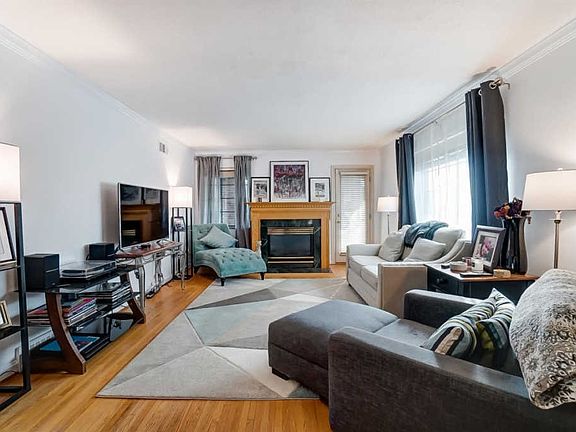 4th image of 2604 Mount Airy Ave