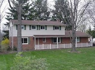 5037 W Bath Rd, Akron, OH 44333