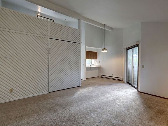 4th image of 12607 NE 119th St #8