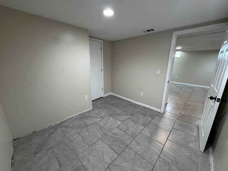 8227 Riverview St — Photo 9