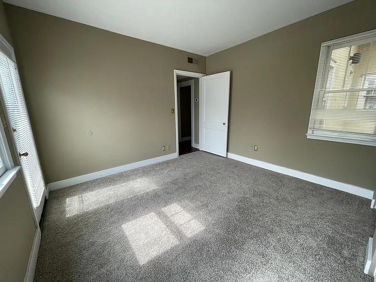 1808 Eastern Pkwy #8 — Photo 12