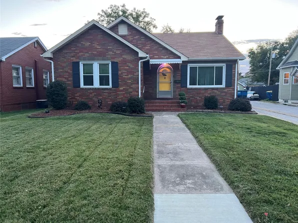 105 Wood River Ave, East Alton, IL 62024