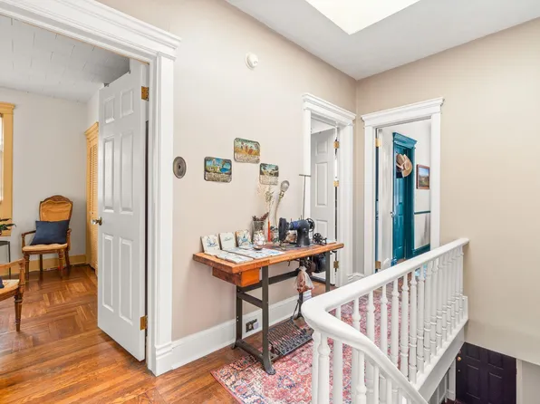 38 Gautier Avenue image 13 of 42