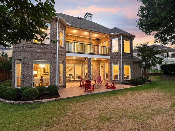 2nd image of 6713 Columbine Way