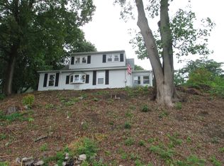 164 Meridian St, Groton, CT 06340