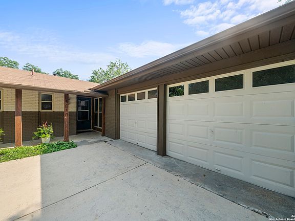 3rd image of 5010 NORTHFIELD DR