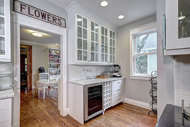510 Hawthorn Ave — Photo 30