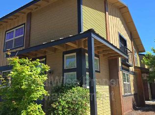 738 W Antler Ave APT 4, Redmond, OR 97756