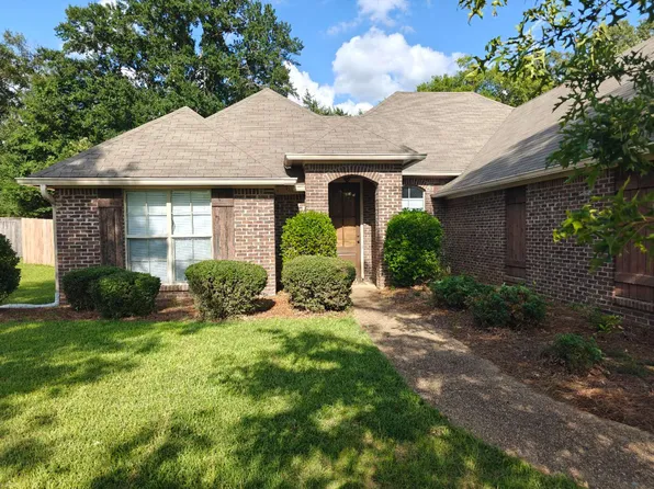 151 Millhouse Dr, Madison, MS 39110