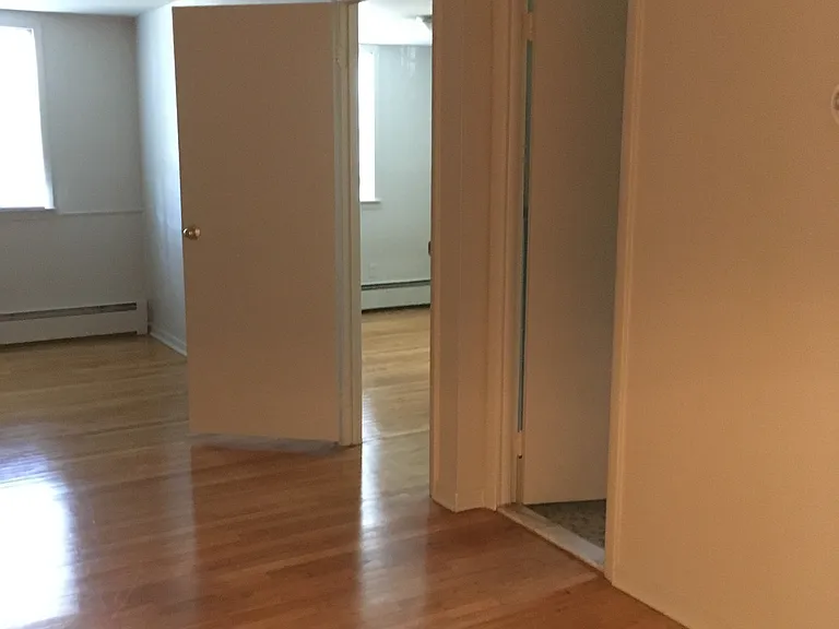 96 Mount Bethel Rd #1A — Photo 5