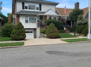 50-30 210th St #2, Oakland Gardens, NY 11364