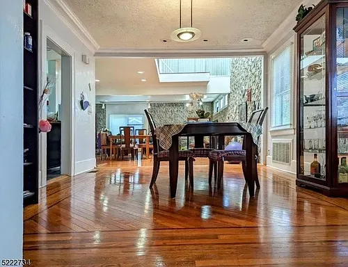 525 Wyoming Ave Photo 1