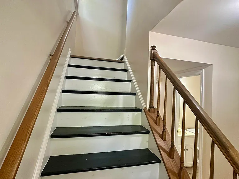 3159 Saddlebrook Ln — Photo 13