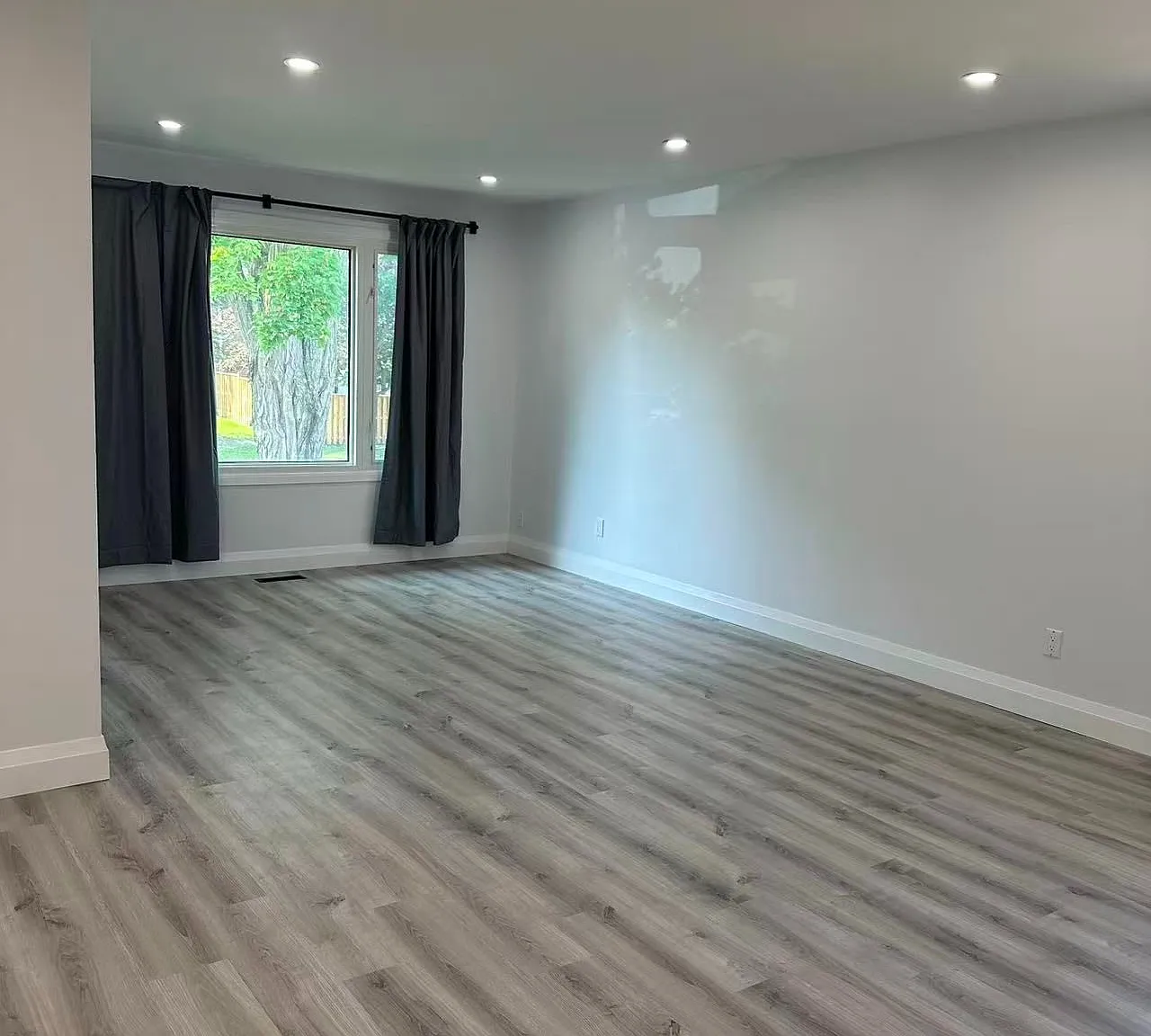 3 bed, $3,200 — Photo 1