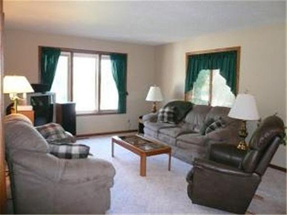 4th image of 1109 Parkview Drive