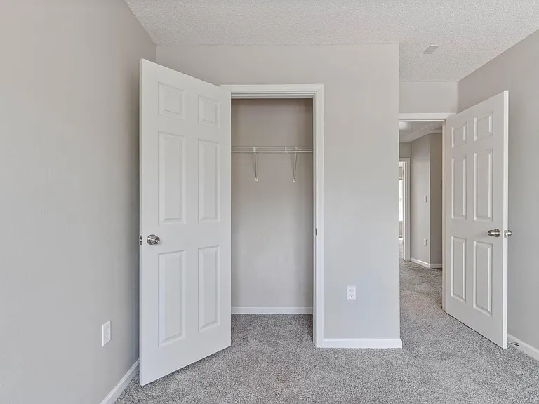 183 Swaying Pine Ct — Photo 23