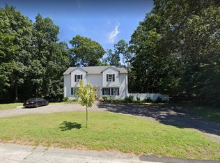 482 Davisville Rd, North Kingstown, RI 02852
