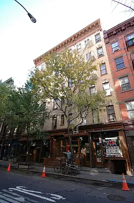 Rented by REAL New York | media 18